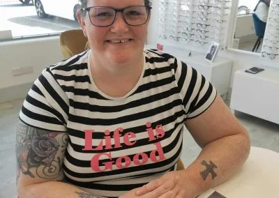 Complimentary Glasses Service in Deeside