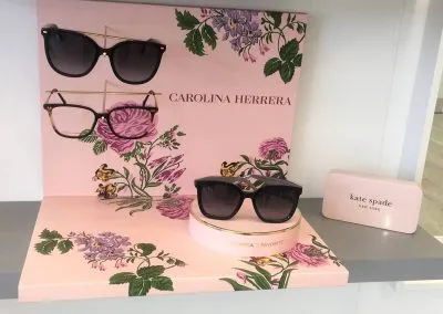 Complimentary Glasses Service in Deeside