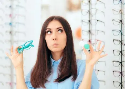 Complimentary Glasses Service in Deeside