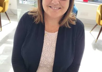 Complimentary Glasses Service in Deeside