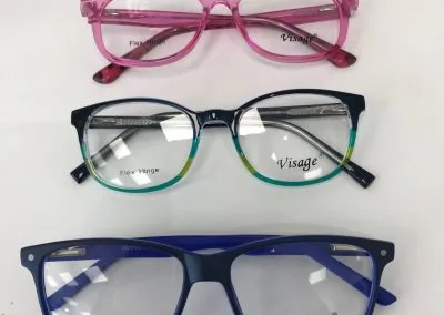 Complimentary Glasses Service in Deeside