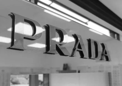 Complimentary Glasses Service in Deeside