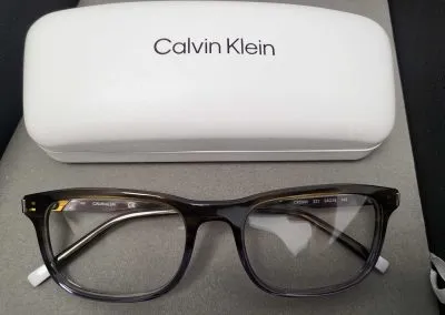 Complimentary Glasses Service in Deeside