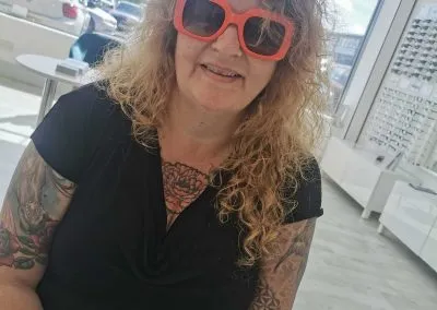 Complimentary Glasses Service in Deeside