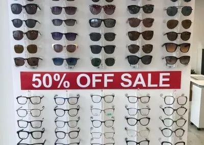 Complimentary Glasses Service in Deeside