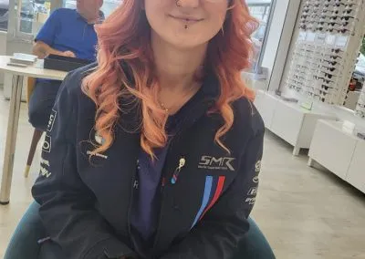 Complimentary Glasses Service in Deeside